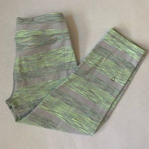 Like new Ivivva crop leggings size 12.